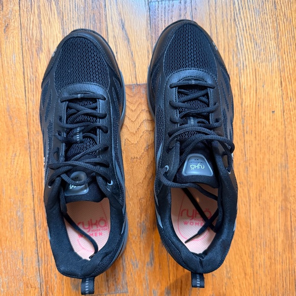 Rykä Devotion XT Women's Cross Trainer Sneaker, size 10W, Black and Gray - Picture 5 of 6